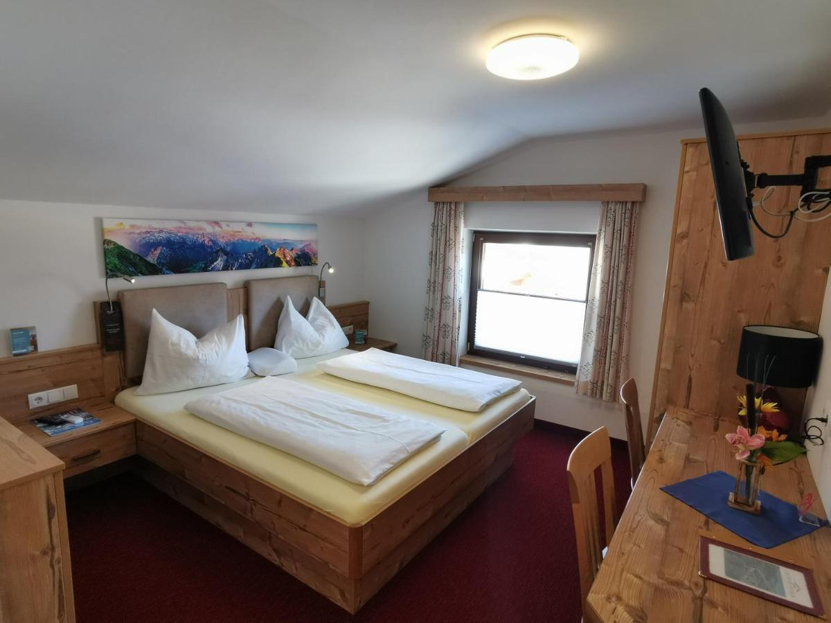 Oberauer Wagrain - Die Eco Familien Hotelpension B&B Екстер'єр фото